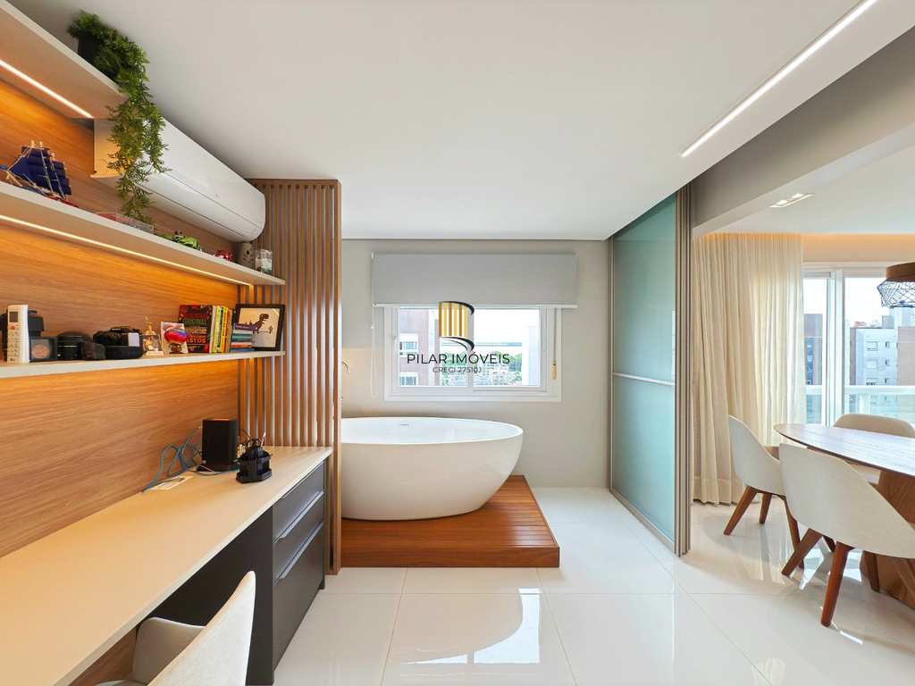 Apartamento 3 dormitórios no bairro Menino Deus