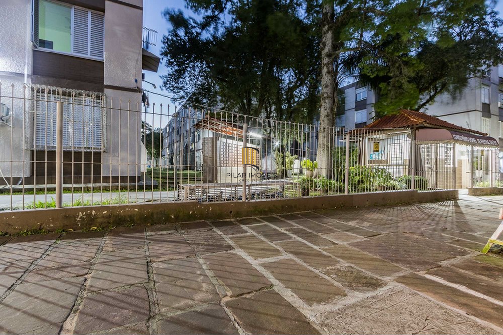 Apartamento 2 dormitórios no bairro Vila Ipiranga