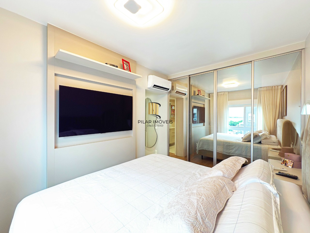 Apartamento 3 dormitórios no bairro Menino Deus