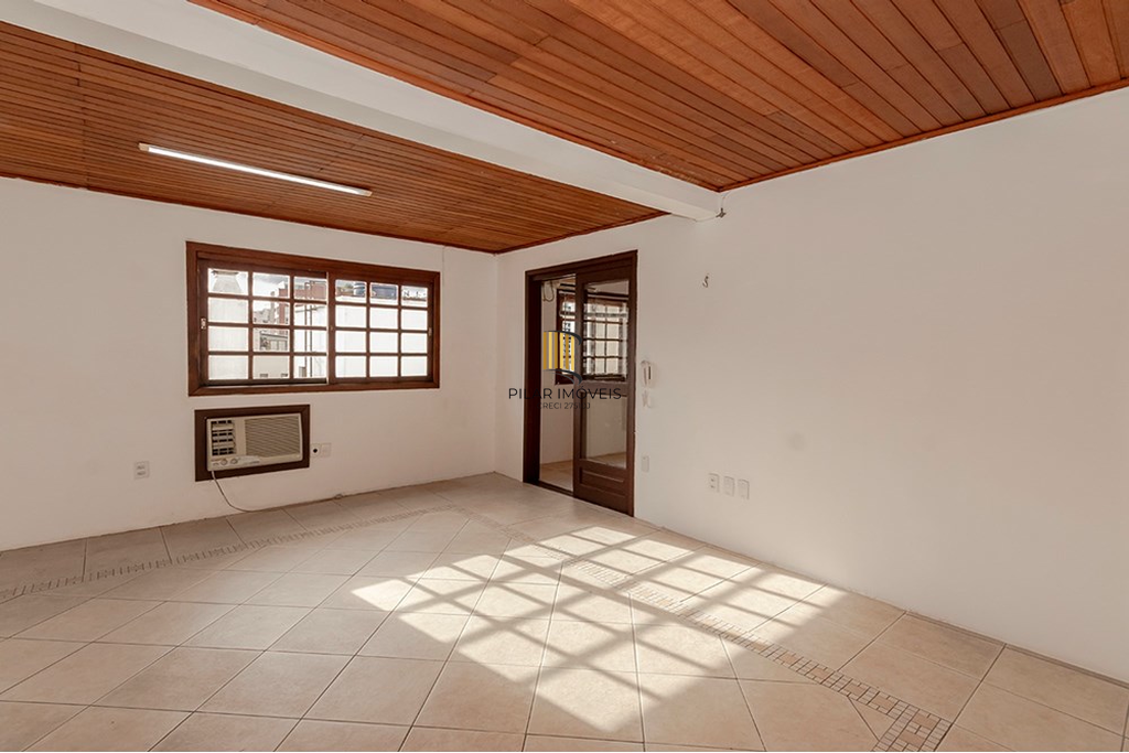 Cobertura 3 dormitórios no bairro Mont Serrat