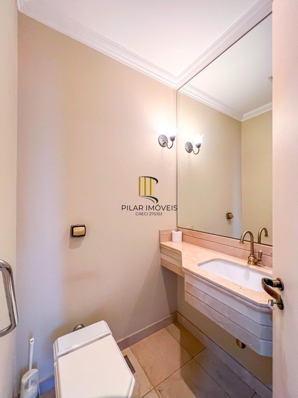 Apartamento 4 dormitórios no bairro Petrópolis