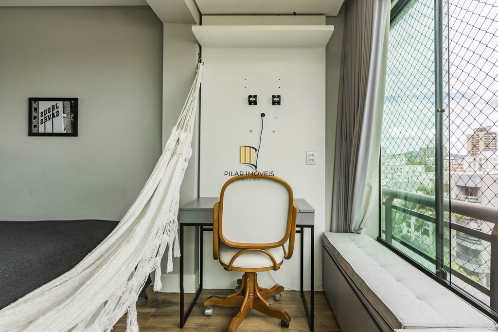 Apartamento 3 dormitórios no bairro Menino Deus