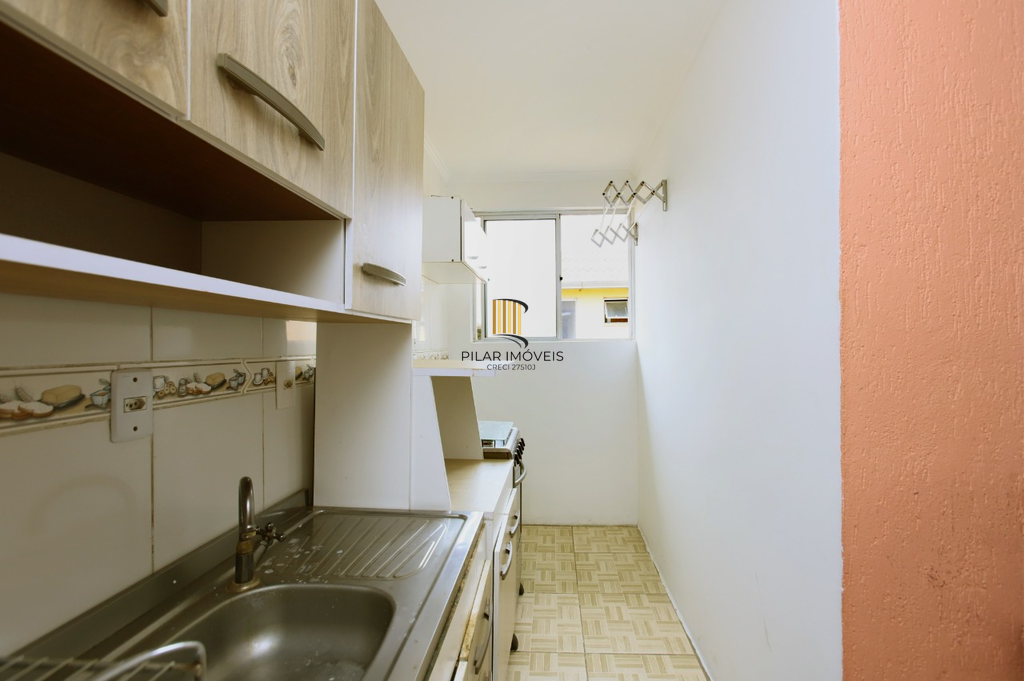 Apartamento 2 dormitórios no bairro Rubem Berta