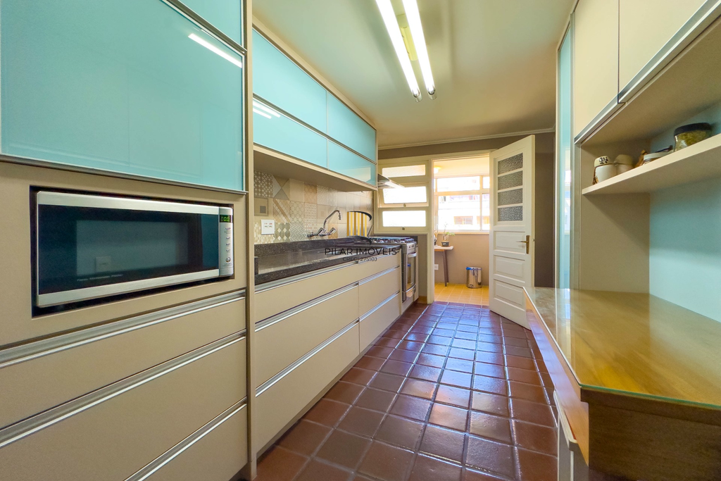 Apartamento 3 dormitórios no bairro Petrópolis