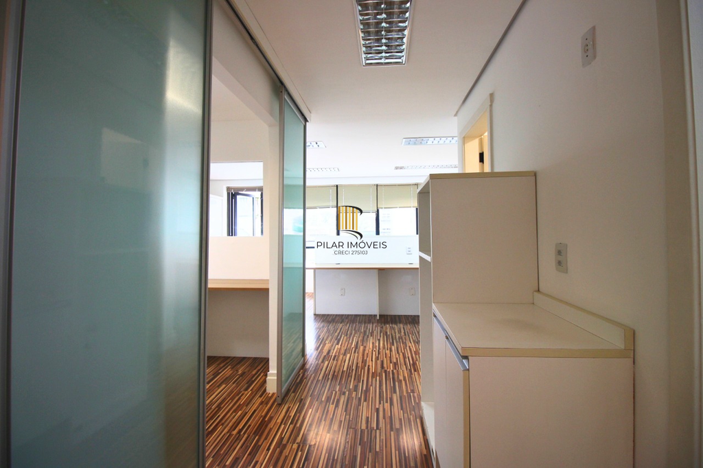 Sala Comercial no bairro Petrópolis