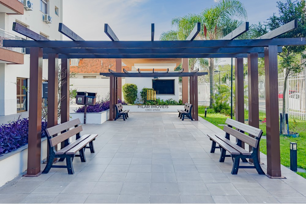 Apartamento 2 dormitórios no bairro Santa Maria Goretti