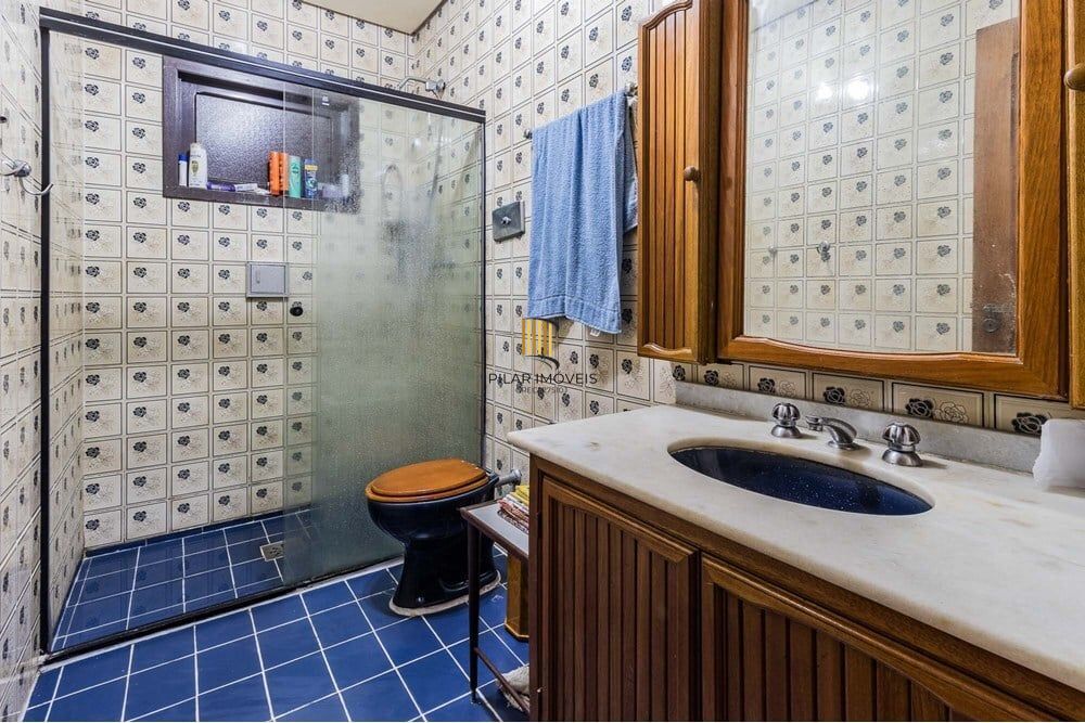 Casa 3 dormitórios no bairro Partenon