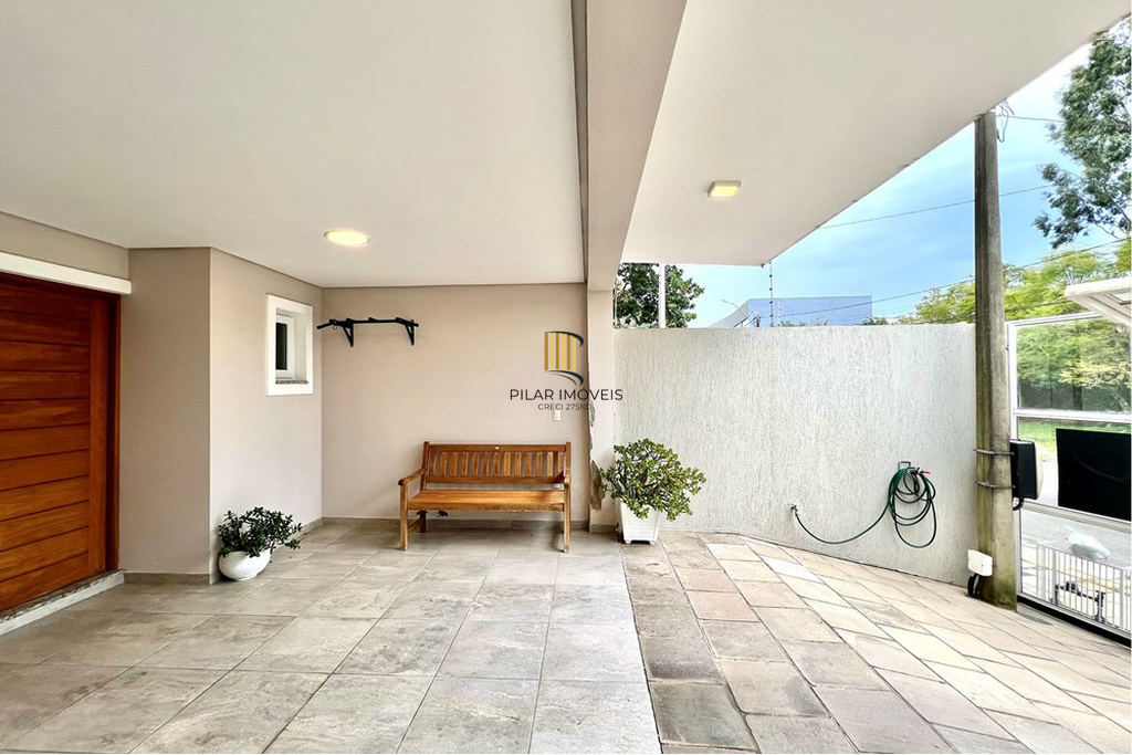 Casa 3 dormitórios no bairro Fátima