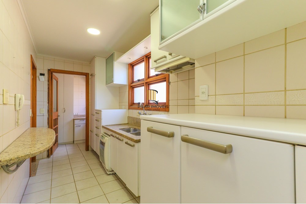 Cobertura 3 dormitórios no bairro Petrópolis