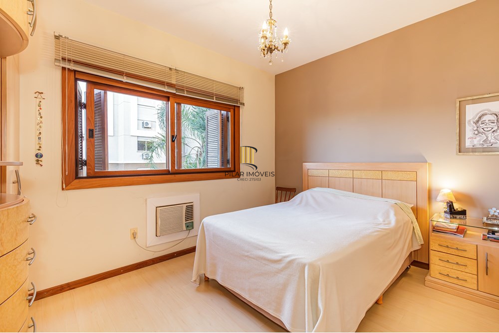 Apartamento 2 dormitórios no bairro Bom Fim