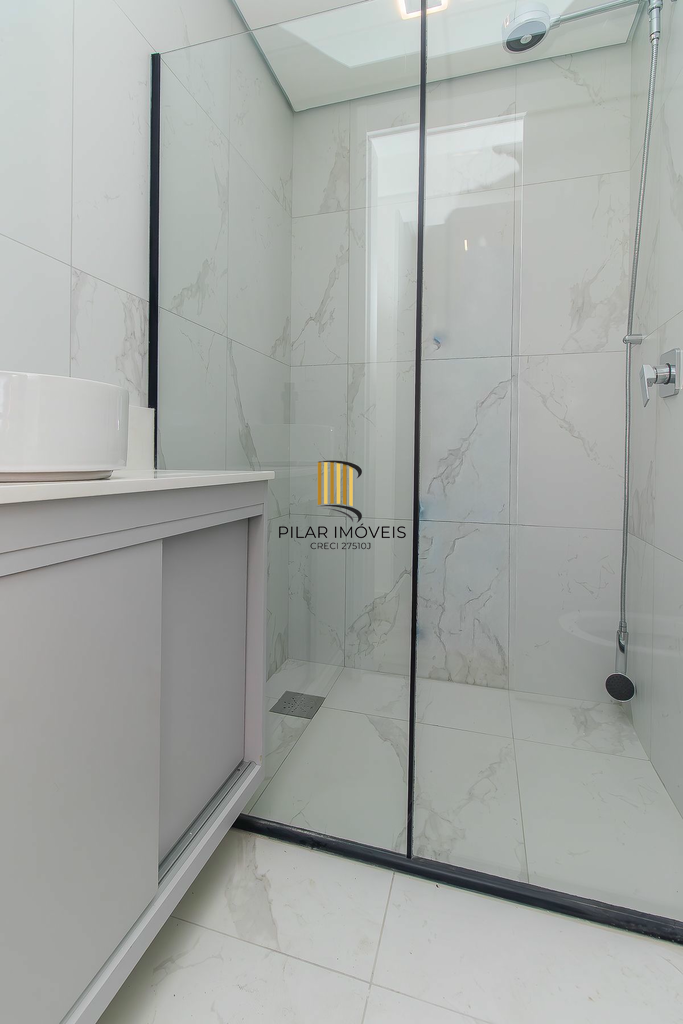 Apartamento 2 dormitórios no bairro Menino Deus