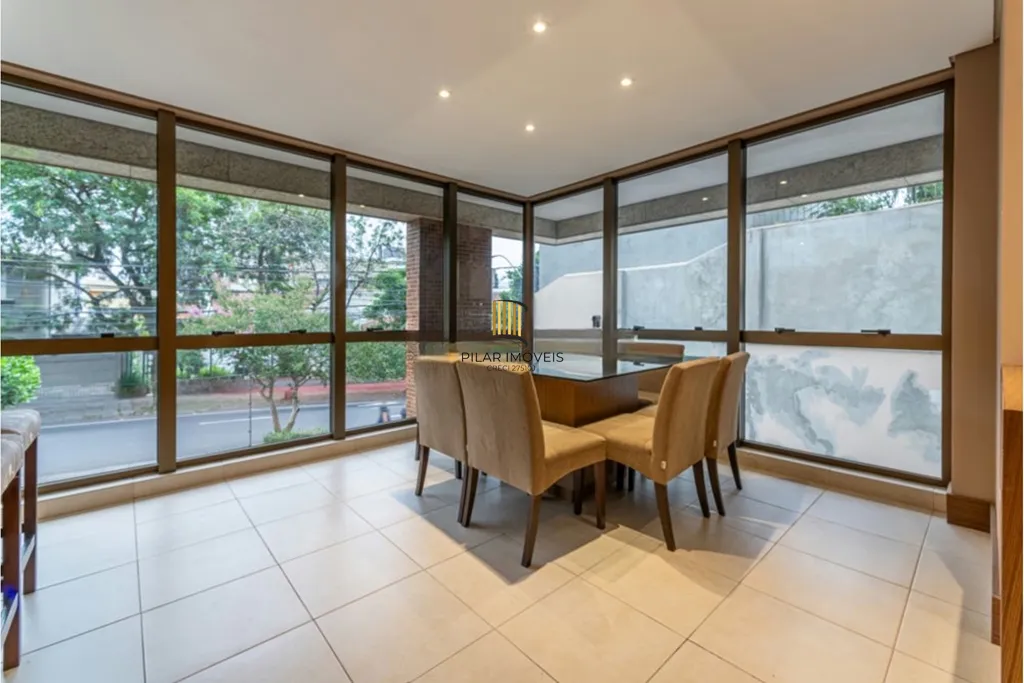 Apartamento 3 dormitórios no bairro Mont Serrat