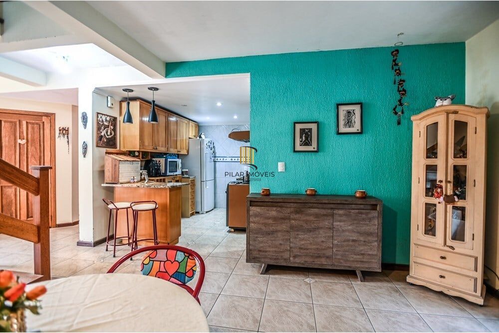 Casa de Condomínio 2 dormitórios no bairro Serraria