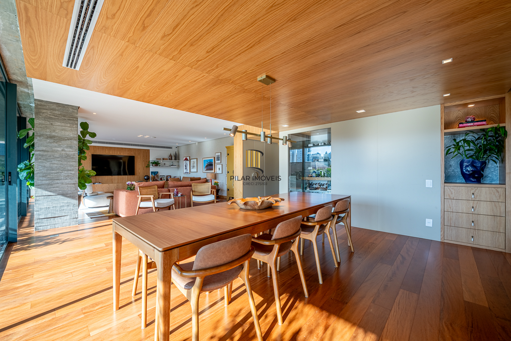 Apartamento 3 dormitórios no bairro Petrópolis