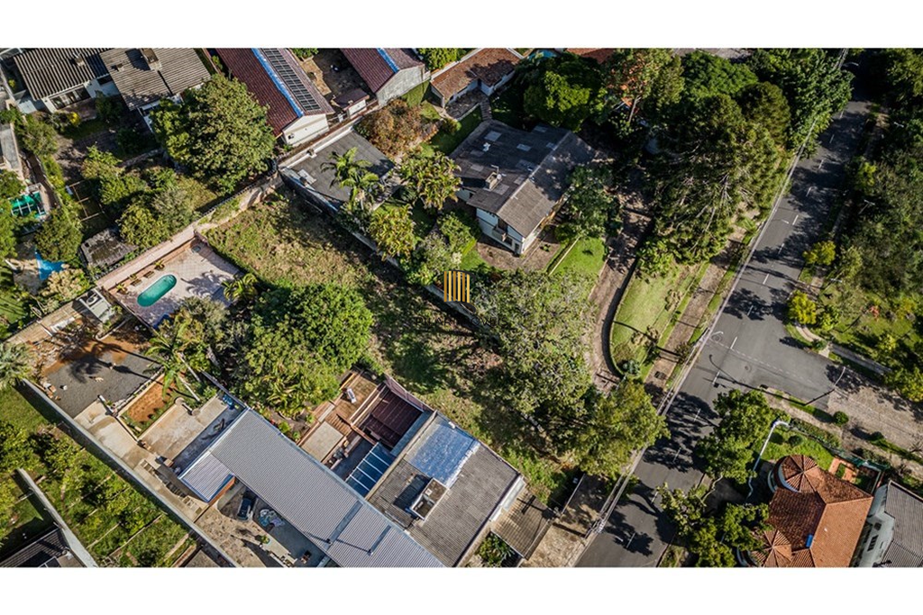 Terreno no bairro Chácara das Pedras