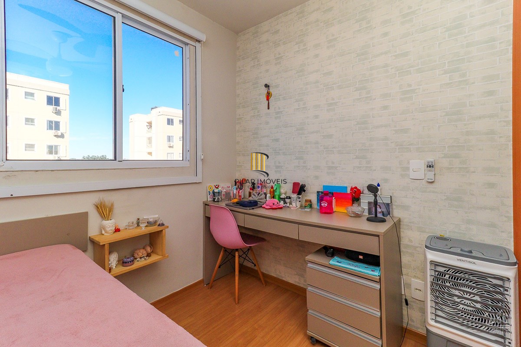 Apartamento 2 dormitórios no bairro Rubem Berta
