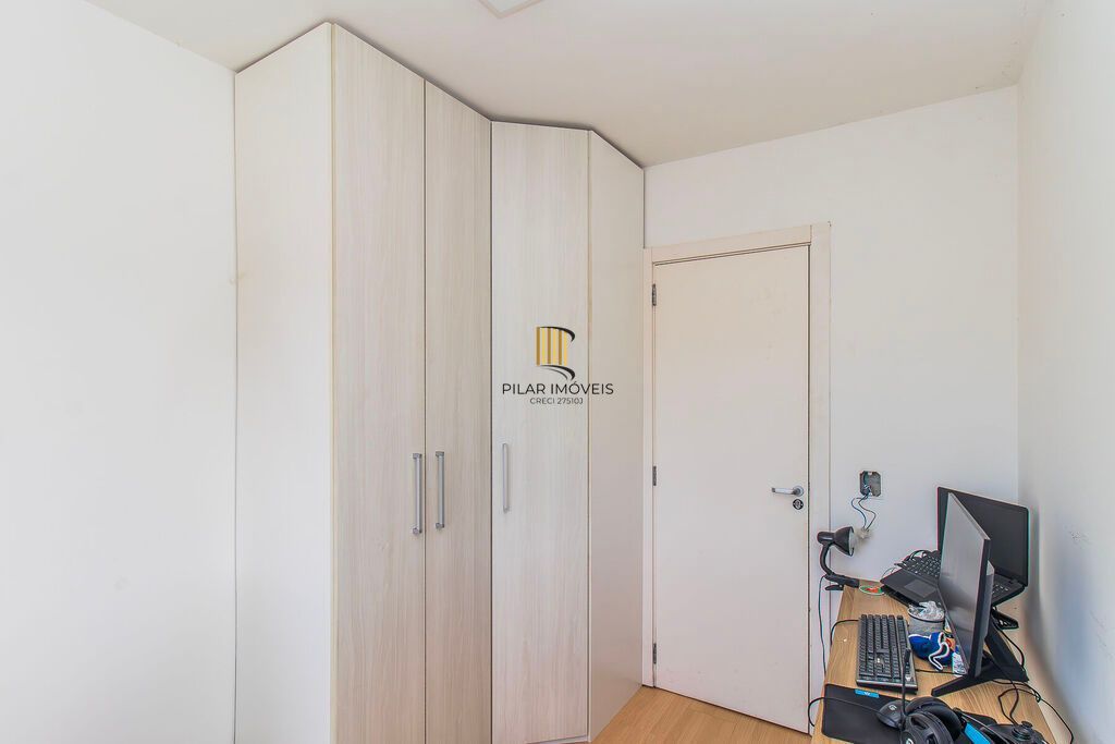 Apartamento 2 dormitórios no bairro Azenha