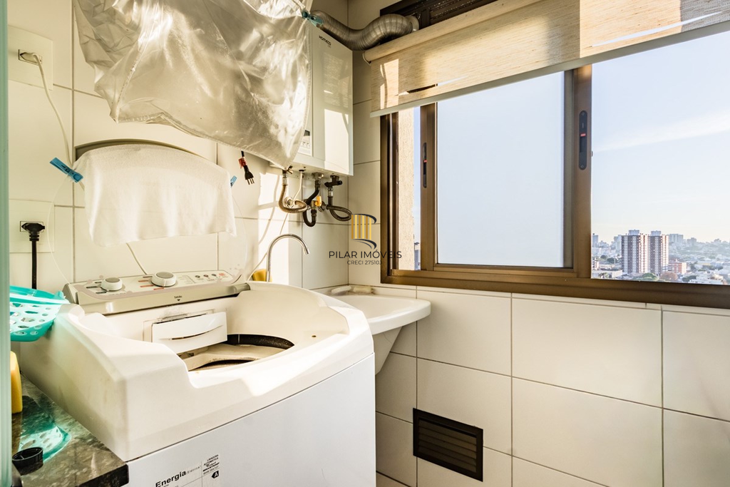 Apartamento 2 dormitórios no bairro Vila Jardim