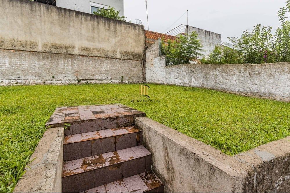 Casa 3 dormitórios no bairro Vila Ipiranga