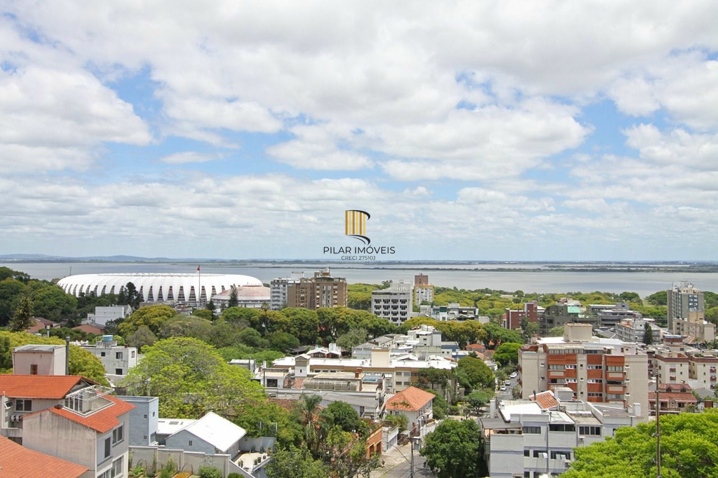 Apartamento 3 dormitórios no bairro Menino Deus