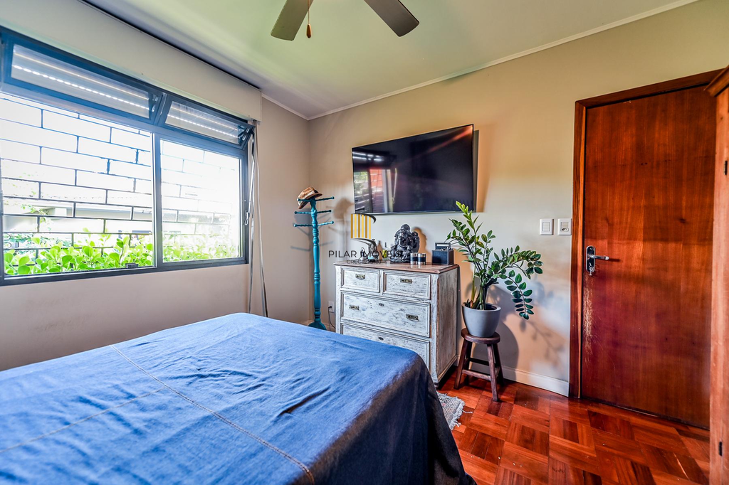Casa 3 dormitórios no bairro Nonoai