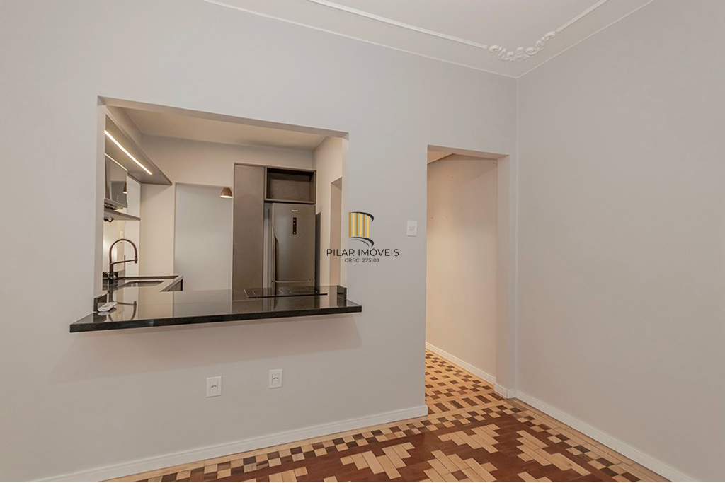 Apartamento 2 dormitórios no bairro Bom Fim