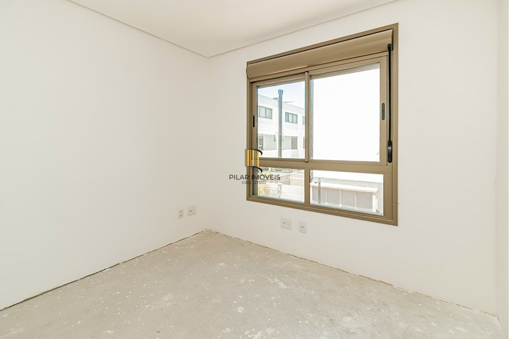 Casa de Condomínio 4 dormitórios no bairro Jardim Itu