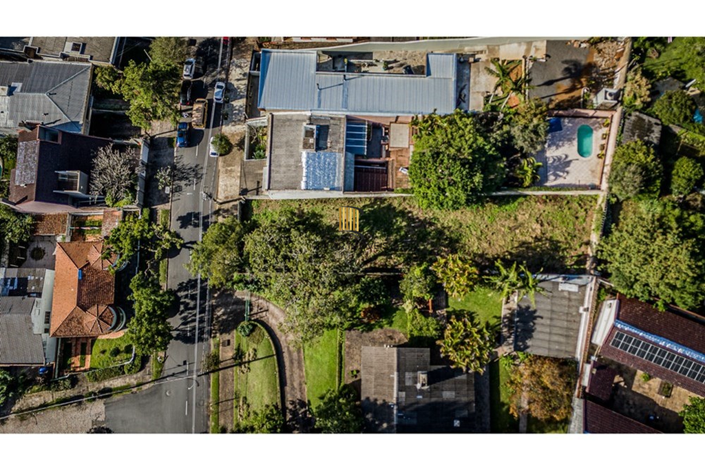 Terreno no bairro Chácara das Pedras