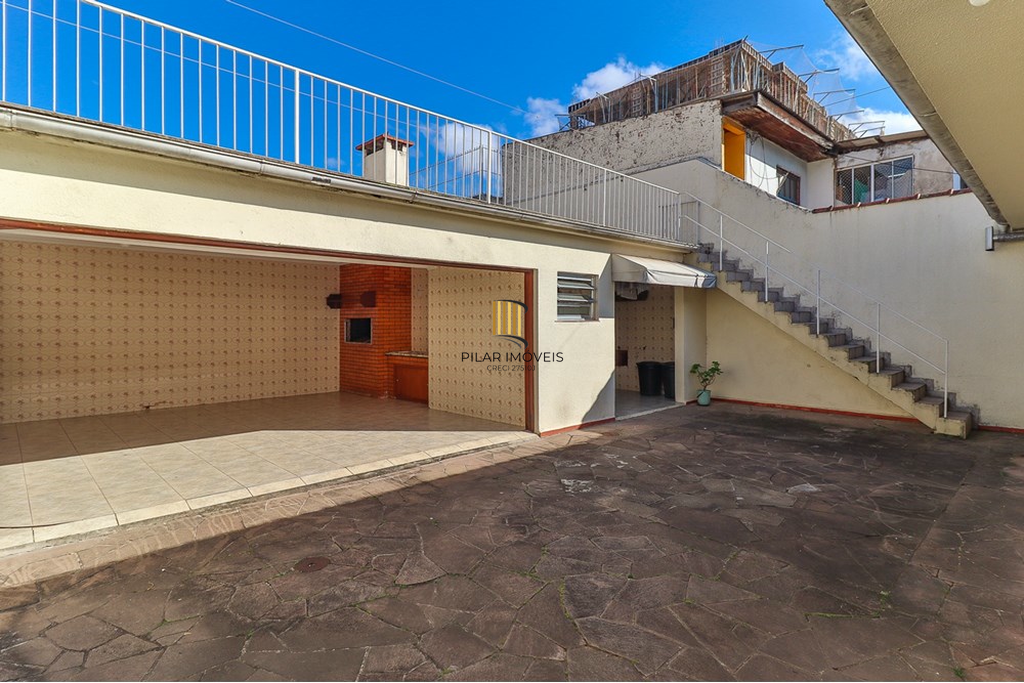 Casa 3 dormitórios no bairro Vila Ipiranga