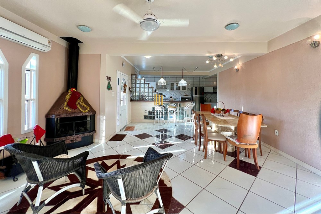 Casa 3 dormitórios no bairro Harmonia