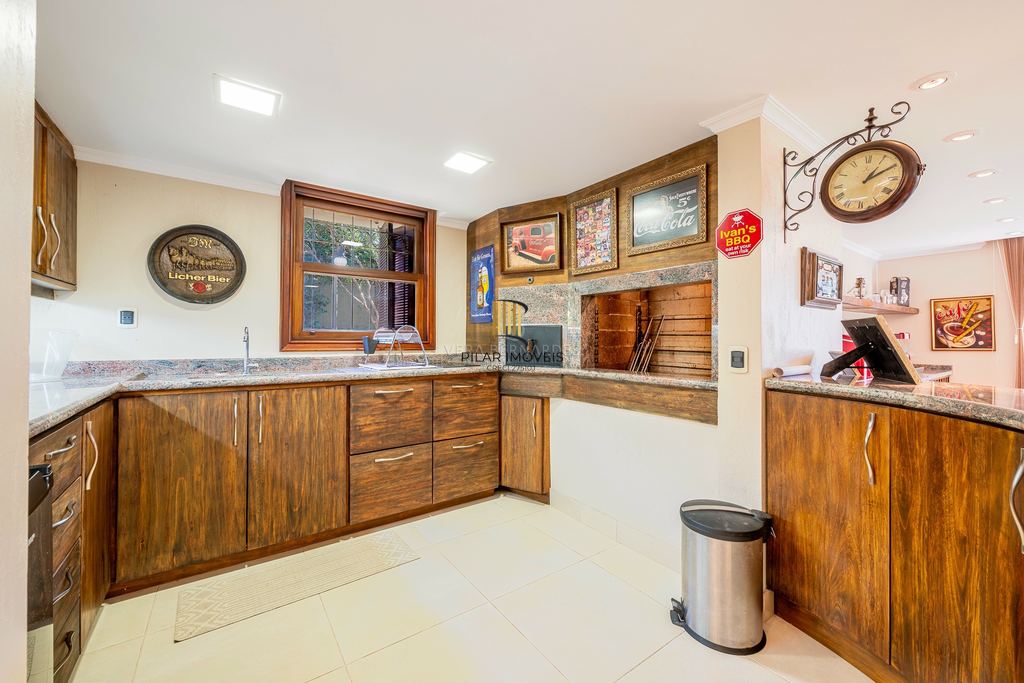 Casa de Condomínio 3 dormitórios no bairro Cavalhada