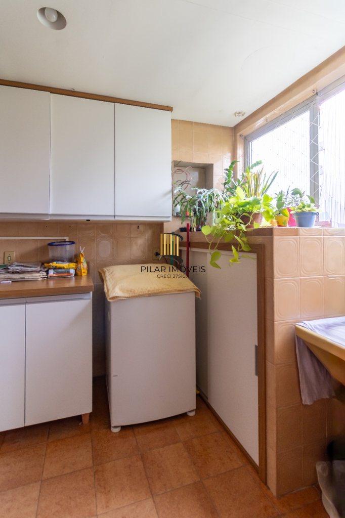 Apartamento 3 dormitórios no bairro Moinhos de Vento