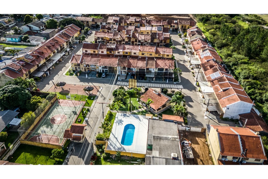 Casa de Condomínio 2 dormitórios no bairro Hípica