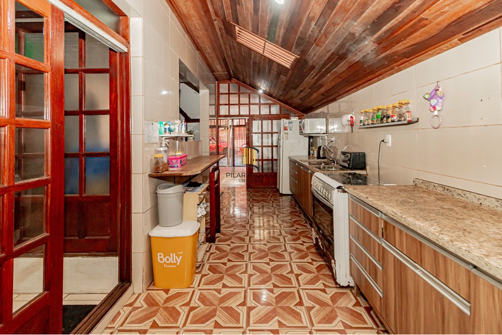 Casa de Condomínio 3 dormitórios no bairro Glória