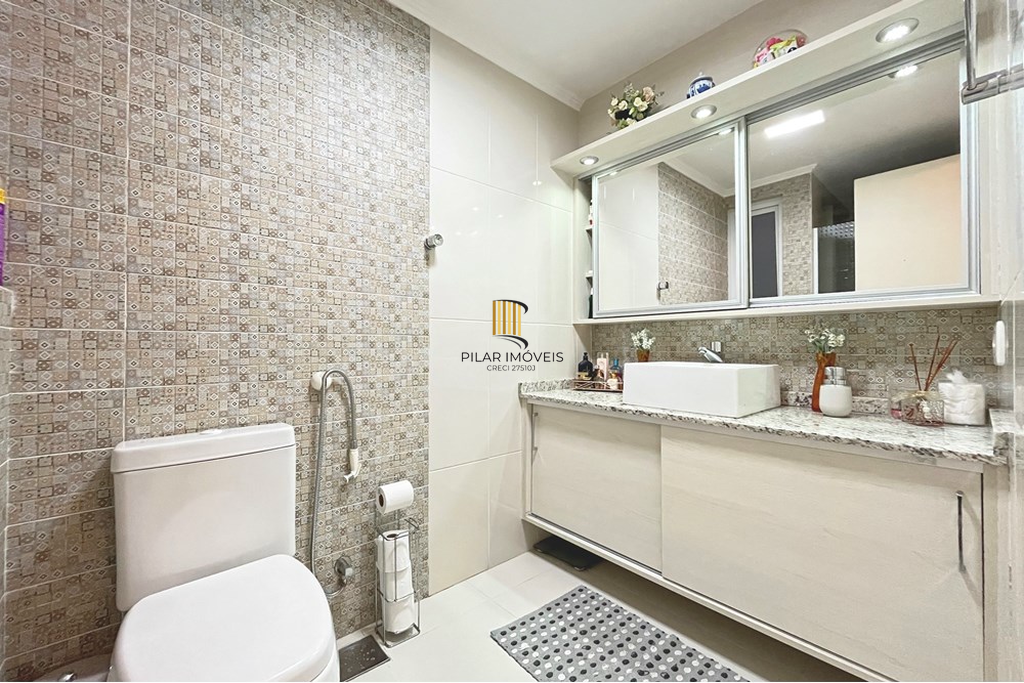 Apartamento 3 dormitórios no bairro Menino Deus