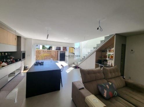 Casa de Condomínio 3 dormitórios no bairro Passo das Pedras