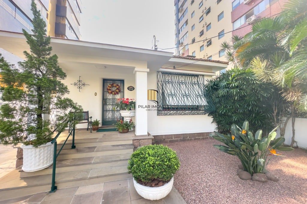 Casa 3 dormitórios no bairro Petrópolis - Pilar Imóveis