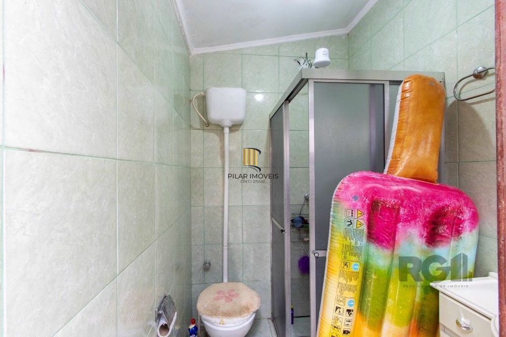 Casa 3 dormitórios no bairro Serraria