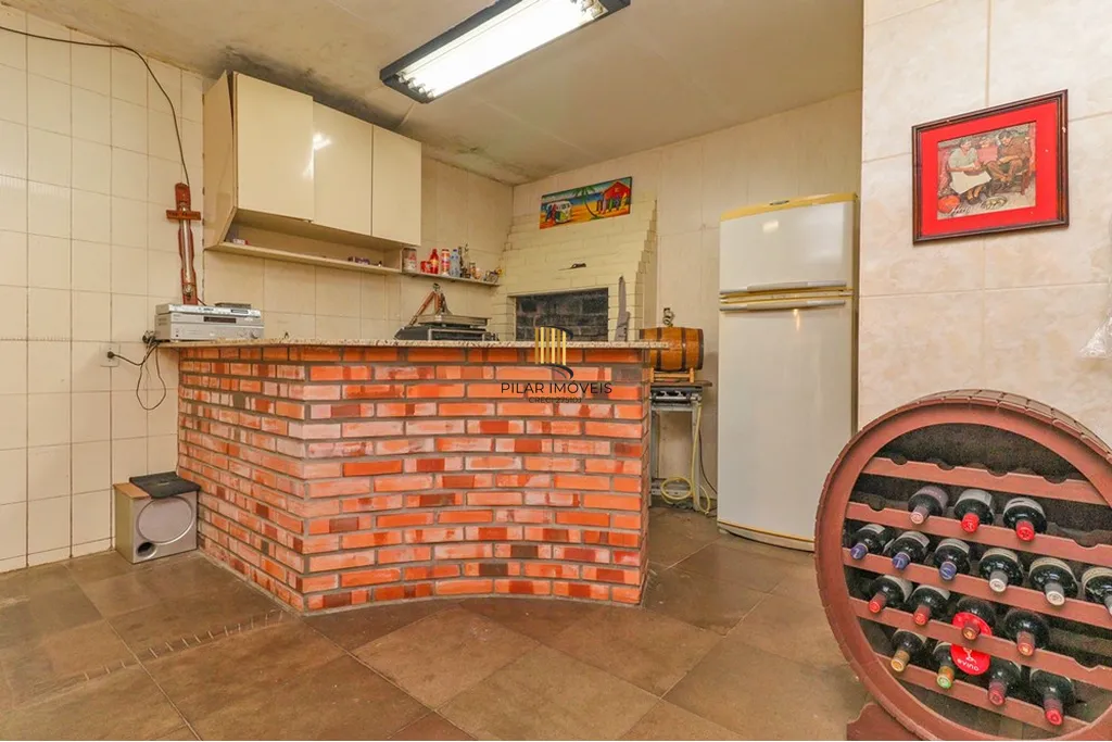 Casa 4 dormitórios no bairro Três Figueiras