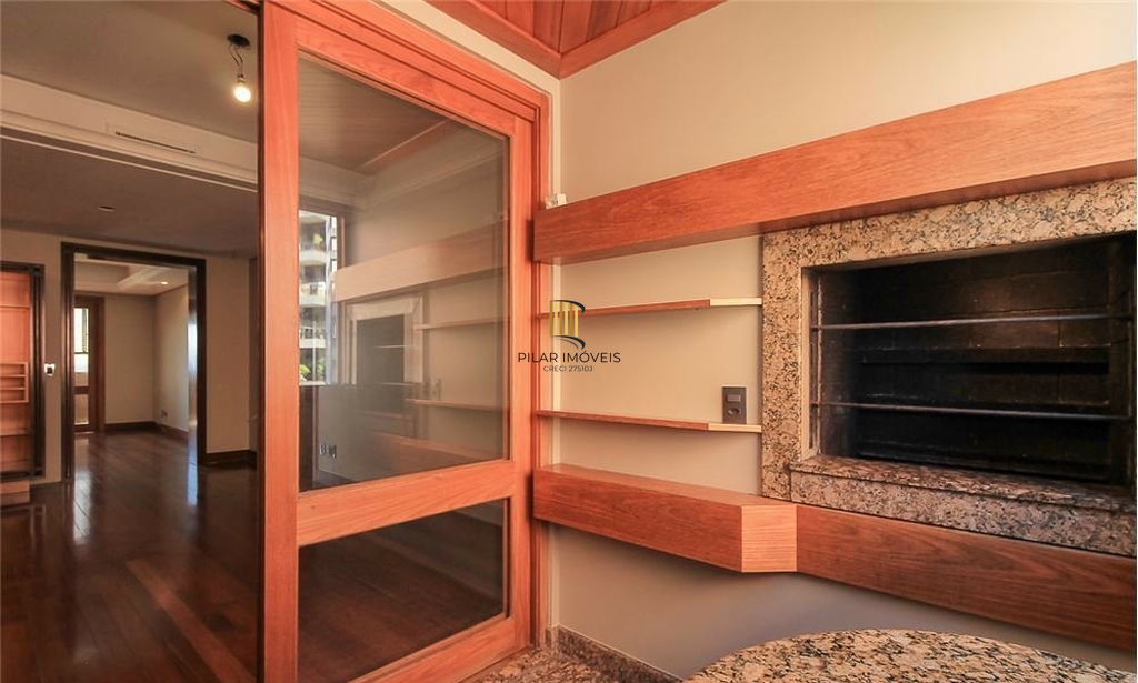 Apartamento 4 dormitórios no bairro Bela Vista