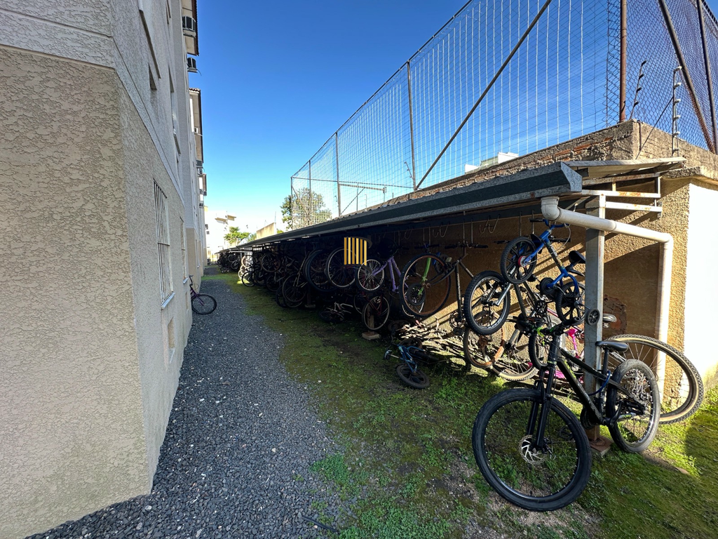 Apartamento 2 dormitórios no bairro Sarandi