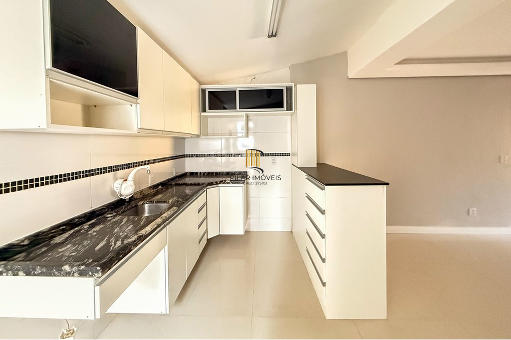 Casa de Condomínio 3 dormitórios no bairro Rio Branco