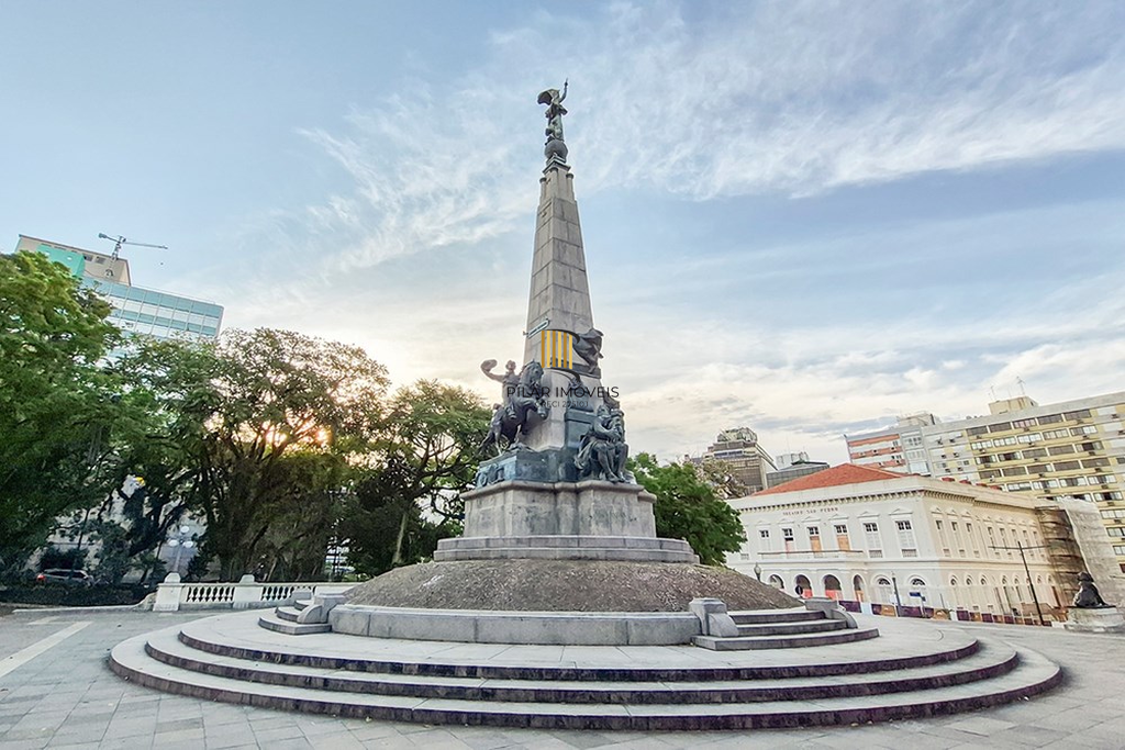 Apartamento 3 dormitórios no bairro Centro Histórico