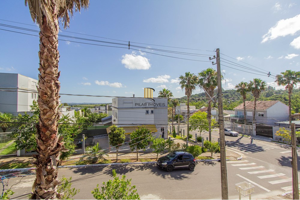 Casa de Condomínio 3 dormitórios no bairro Lomba do Pinheiro