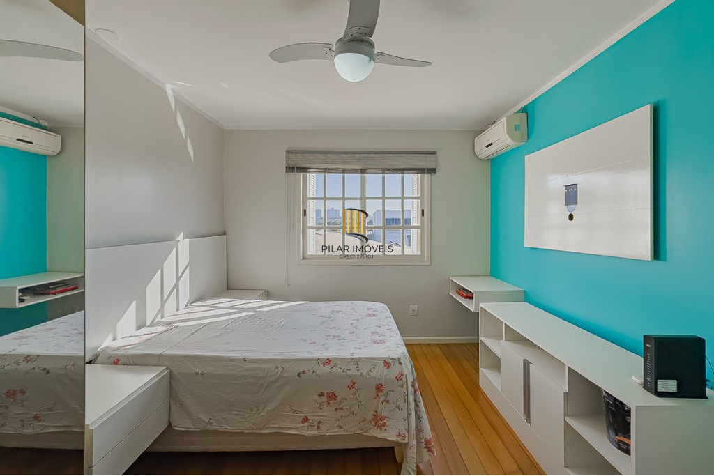 Casa 3 dormitórios no bairro Sarandi