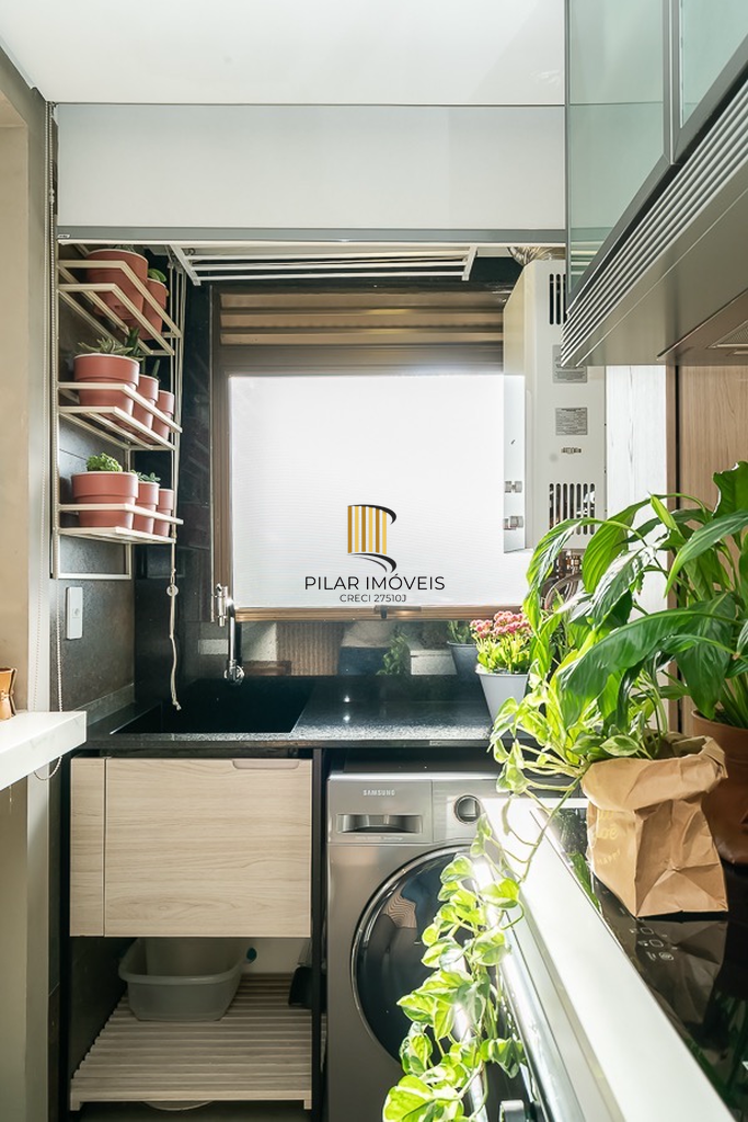 Apartamento 2 dormitórios no bairro Passo da Areia