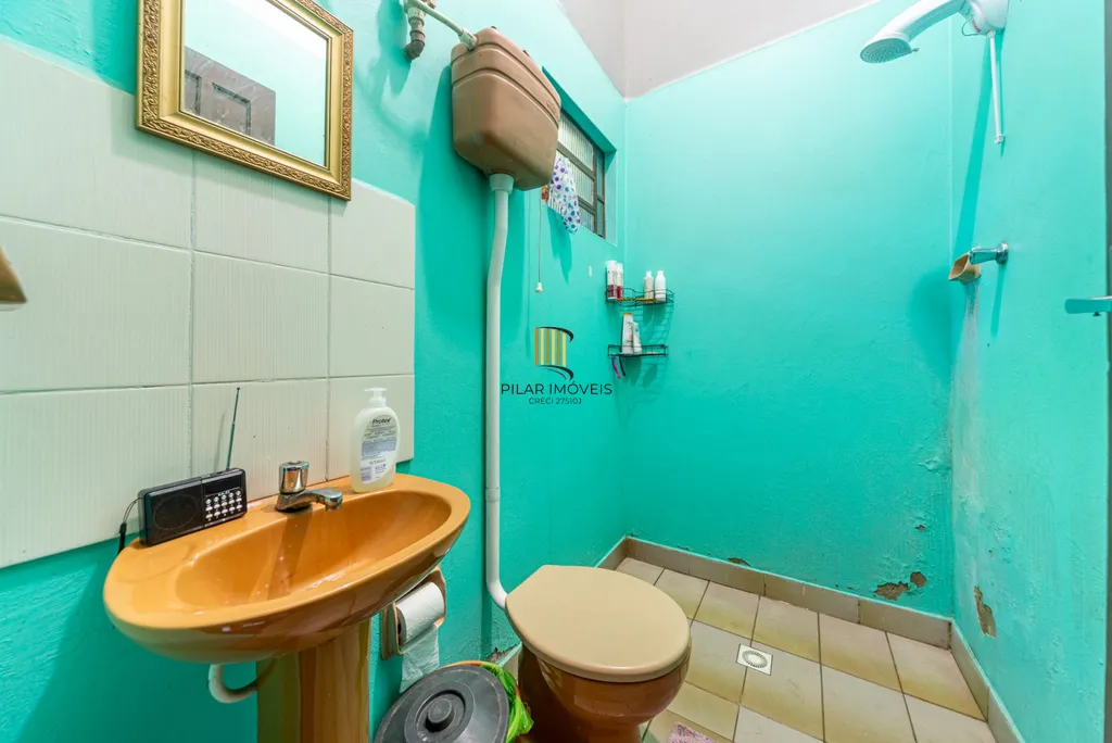 Casa 4 dormitórios no bairro Sarandi