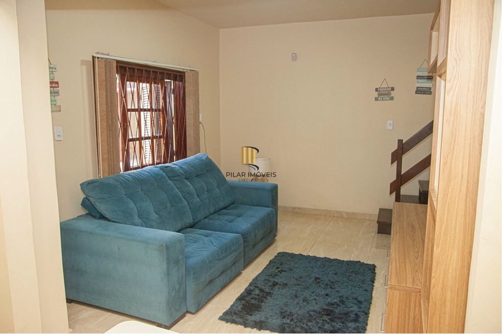 Casa 2 dormitórios no bairro Fiuza