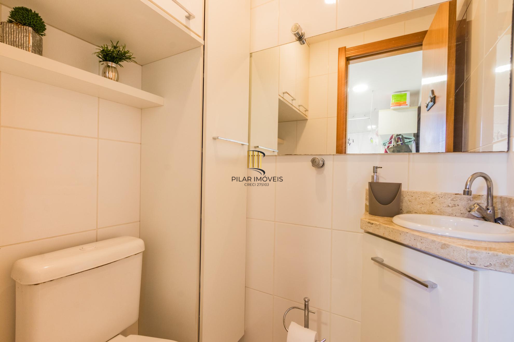 Apartamento 3 dormitórios no bairro Menino Deus