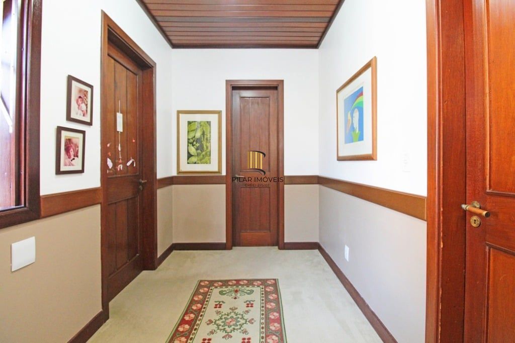 Casa de Condomínio 4 dormitórios no bairro Santa Tereza